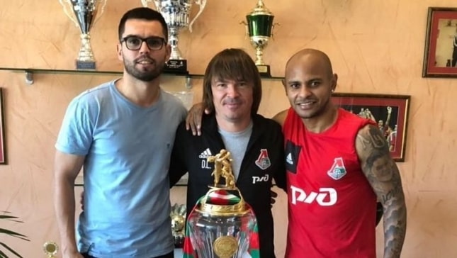 Дэвид Бекхэм, Ари