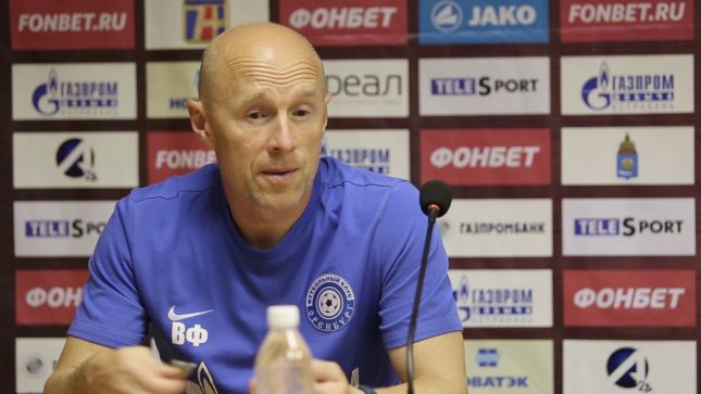 ФК Оренбург, ФК Ахмат