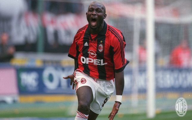 Экс-форварда «Милана» назвали лучшим игроком в истории африканского футбола