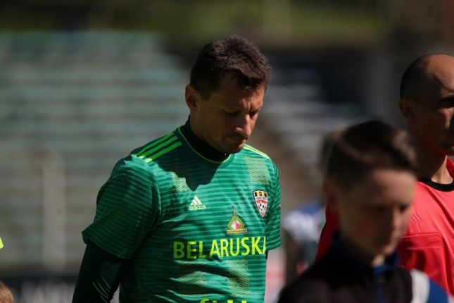 ФК Оренбург, Шахтёр Солигорск