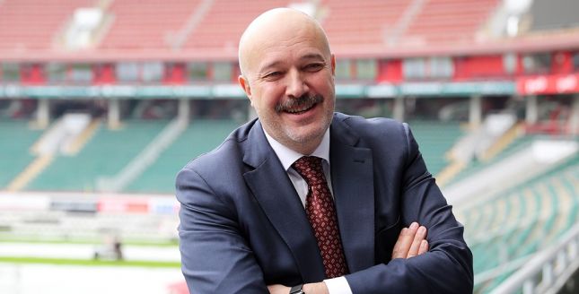 ФК Локомотив Москва, Василий Кикнадзе