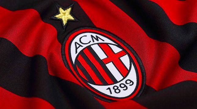 «Милан» сделал презентацию новой формы к 120-летию клуба