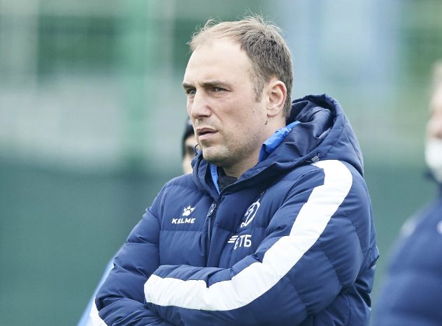 Официально: Новиков подал в отставку с поста главного тренера «Динамо»