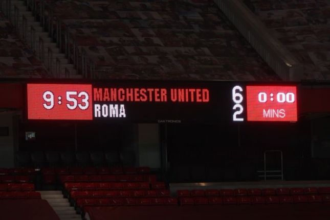 Манчестер Юнайтед, Рома