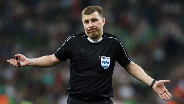Михаил Вилков, Судейство в футболе