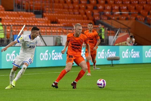 ФК Динамо Москва, ФК Урал