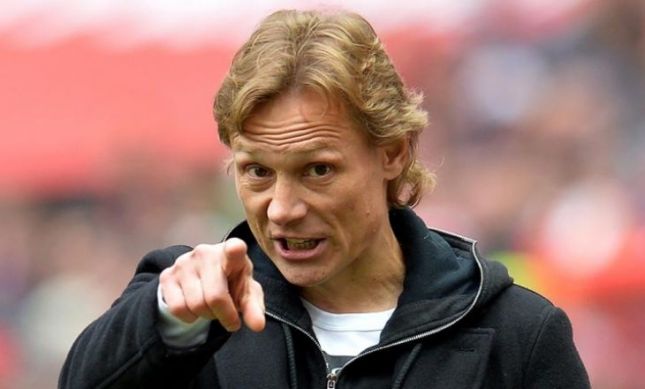 Валерий Карпин