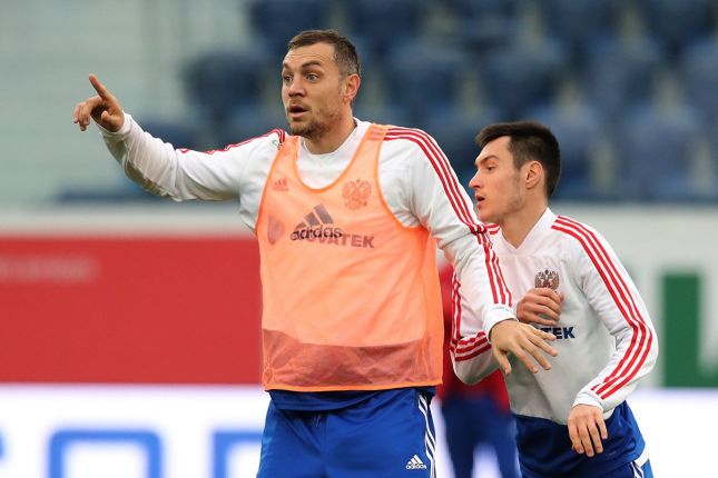 Валерий Карпин, Артём Дзюба