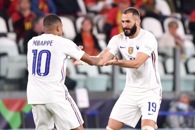 Франция вырвала победу у Бельгии, уступая со счетом 0:2