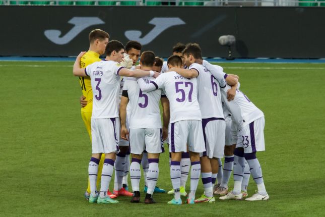 ФК Уфа, ФК Ахмат