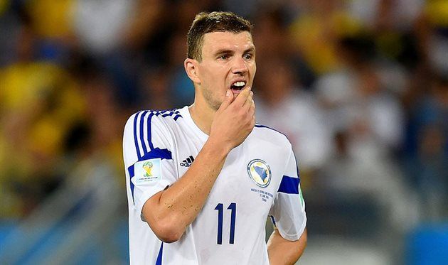 СМИ: Джеко не поможет боснийцам в матче со сборной Украины