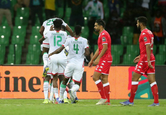 Сборная Буркина-Фасо прорвалась в полуфинал Кубка Африки, обыграв Тунис