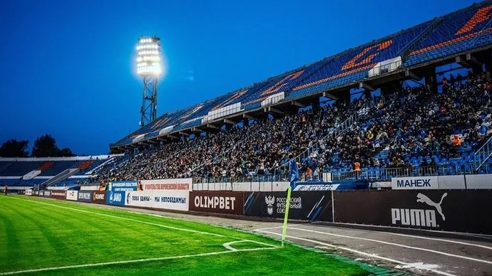 ФК Факел, Роман Асхабадзе