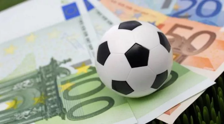 ФК Зенит, Судейство в футболе