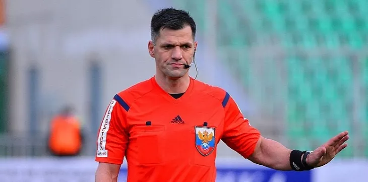 Игорь Федотов, Судейство в футболе
