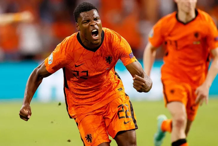 Сборная Нидерландов, Дензел Дюмфрис