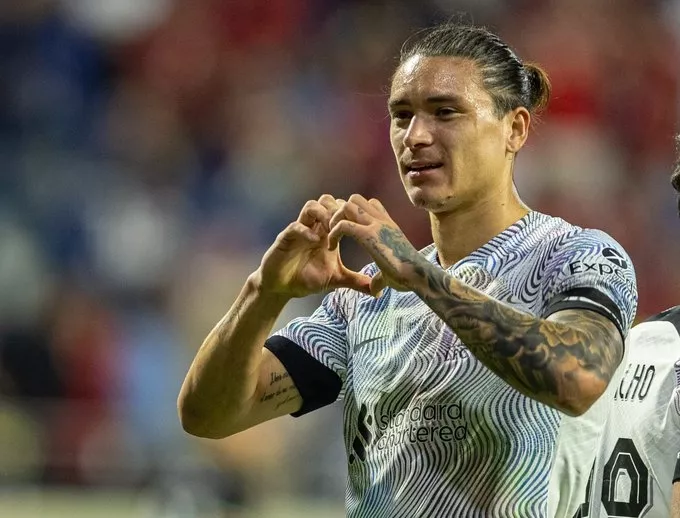 Ливерпуль, Милан