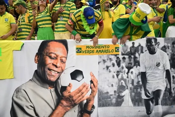 Пеле, Василий Уткин