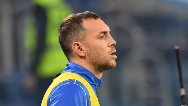 Александр Мостовой, Артём Дзюба