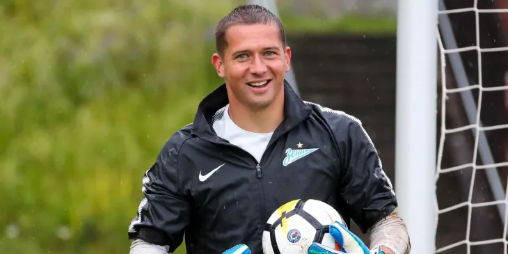 ФК Зенит, Михаил Кержаков