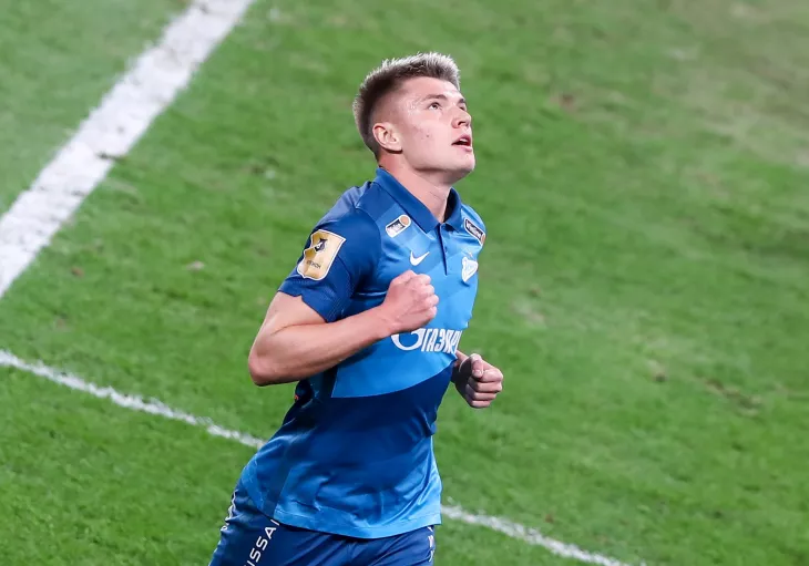 ФК Зенит, ФК Волга