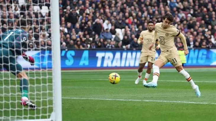 Челси, Жоау Фелиш