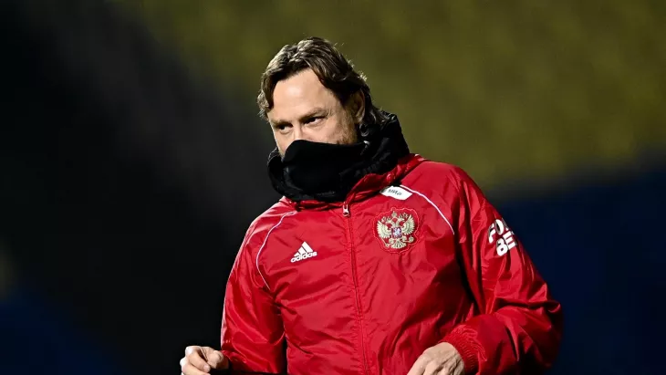 Валерий Карпин