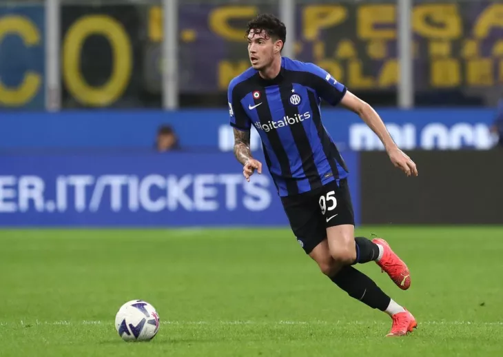 Inter» ne mojet dogovoritsya s Bastoni | Futbol 24