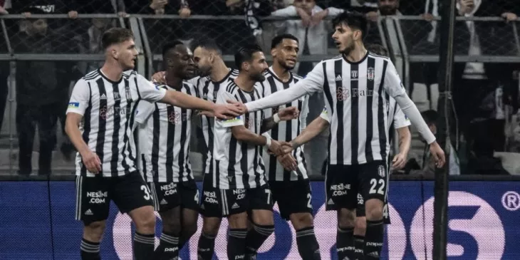 Атлетико, Бешикташ