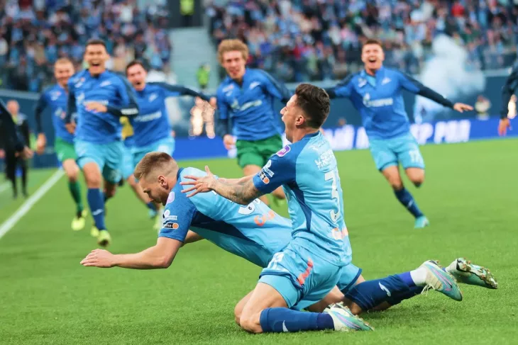 ФК Зенит, Далер Кузяев