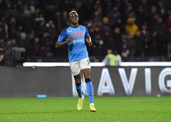 Манчестер Юнайтед, Виктор Осимхен