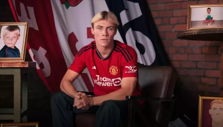 Манчестер Юнайтед, Аталанта