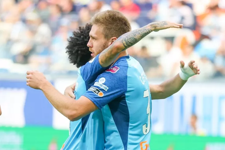 ФК Зенит, ФК Урал