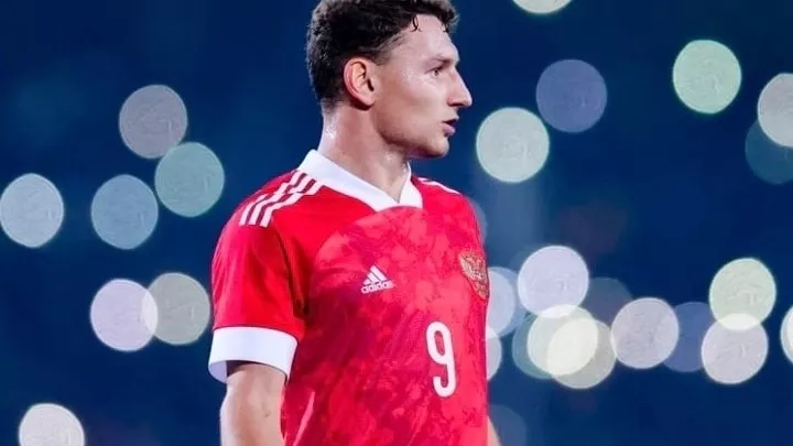 Валерий Карпин