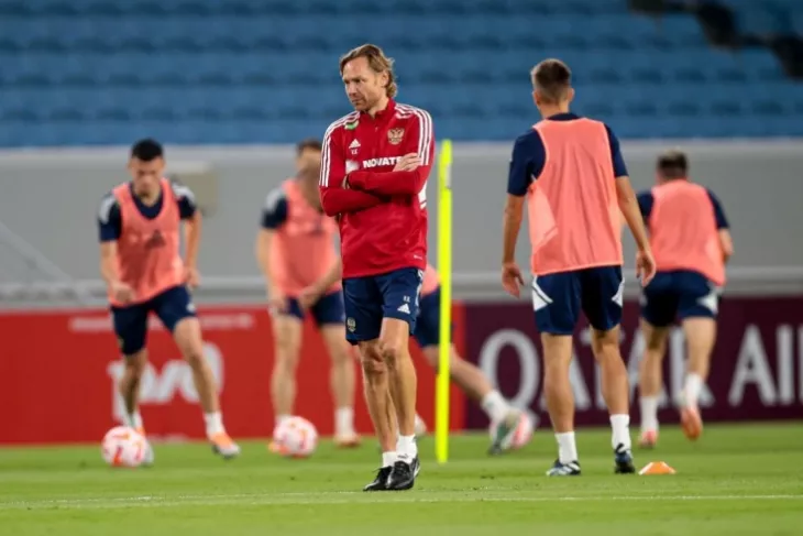 Валерий Карпин