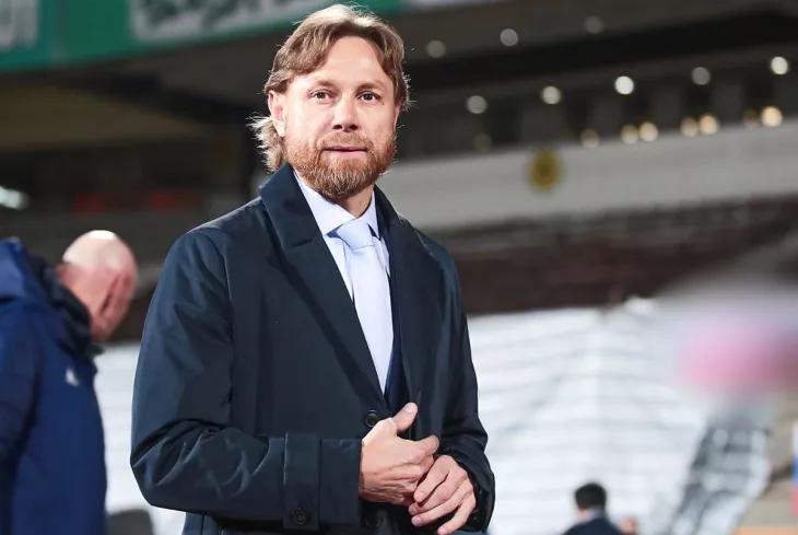 Валерий Карпин