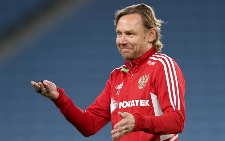 Валерий Карпин