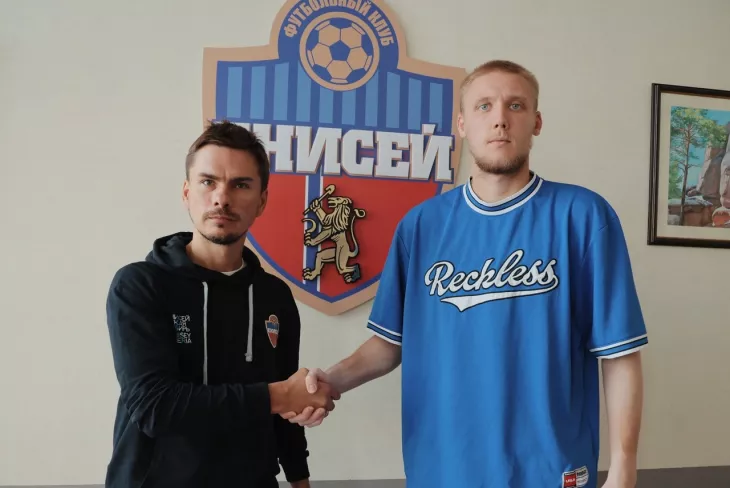 ФК Химки, ФК Енисей