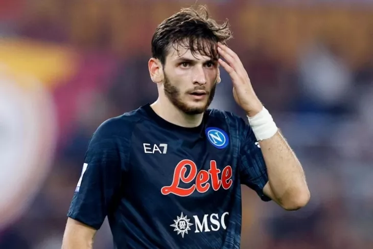 Наполи, Милан