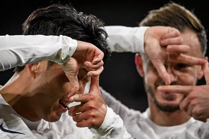 Кристал Пэлас, Тоттенхэм