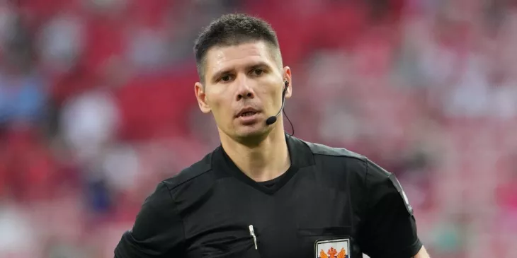 Игорь Федотов, Судейство в футболе