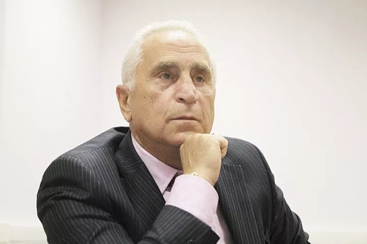 Валерий Карпин, Анзор Кавазашвили