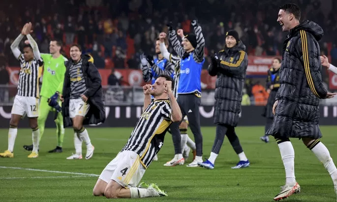 Ювентус, Наполи