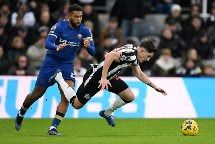 Челси, Ньюкасл