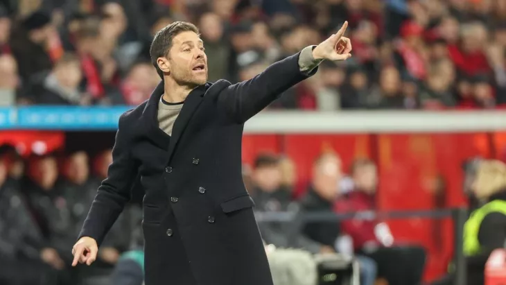 Ливерпуль, Байер