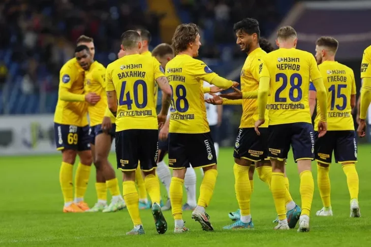 ФК Ростов, ФК Крылья Советов