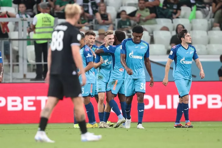 ФК Зенит, Максим Глушенков