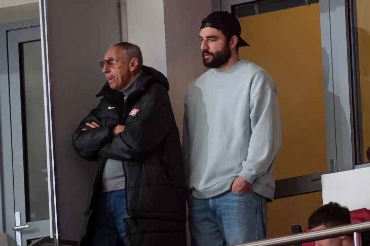 ФК Крылья Советов, Георгий Джикия