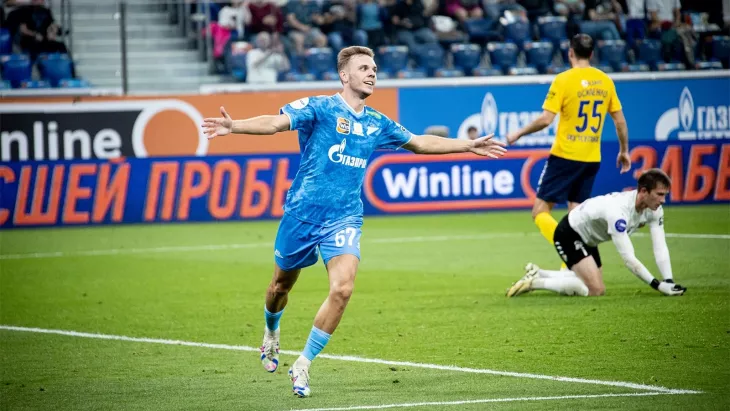 ФК Зенит, Максим Глушенков