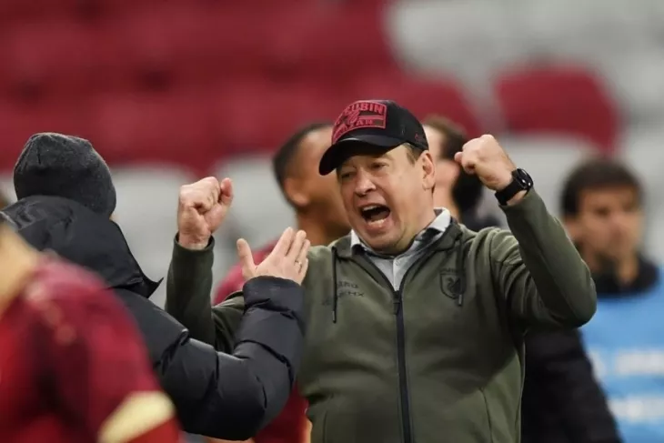 Леонид Слуцкий, Артём Дзюба